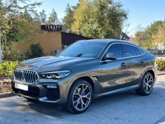 Photo of the vehicle BMW X6