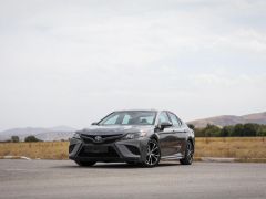 Сүрөт унаа Toyota Camry