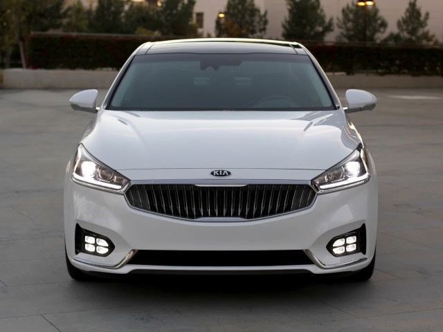 Фото Kia Cadenza II #3