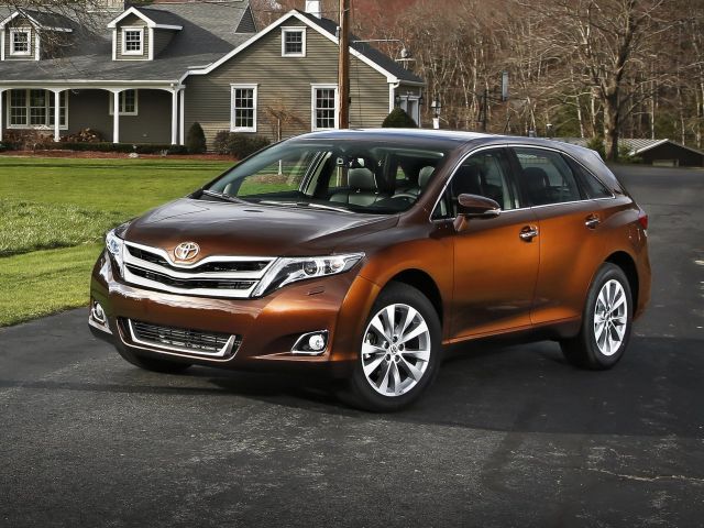 Фото Toyota Venza I Рестайлинг #1