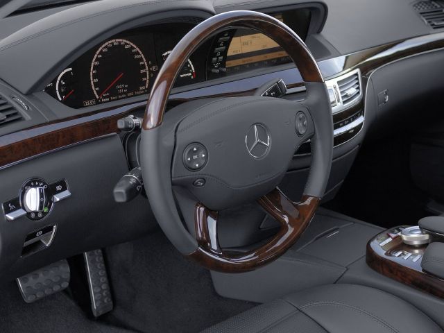 Фото Mercedes-Benz S-Класс AMG II (W221) #4