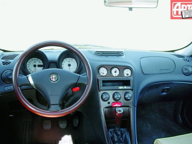 Фото Alfa Romeo 156 I #4