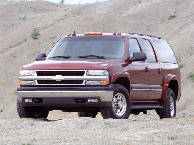 Фото Chevrolet Suburban IX #3