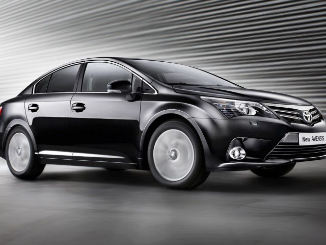 Фото Toyota Avensis III Restyling #10