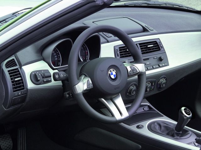 Фото BMW Z4 I (E85/E86) Рестайлинг #5