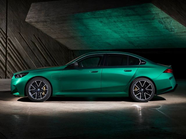 Фото BMW M5 VII (G90) #17