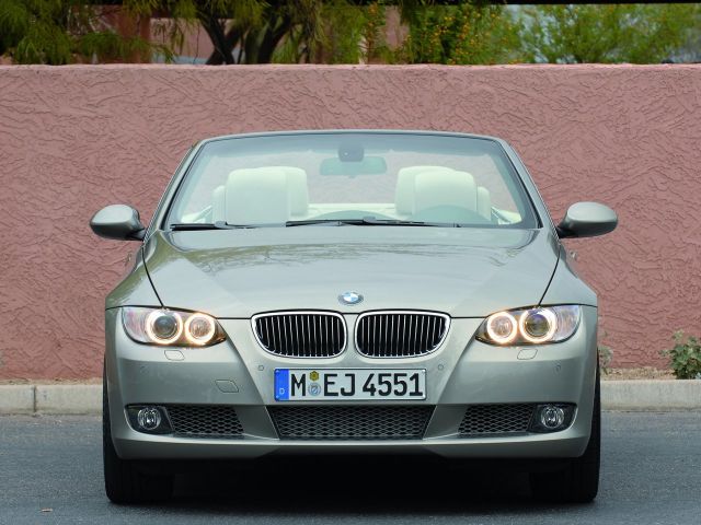 Фото BMW 3 серии V (E90/E91/E92/E93) #4