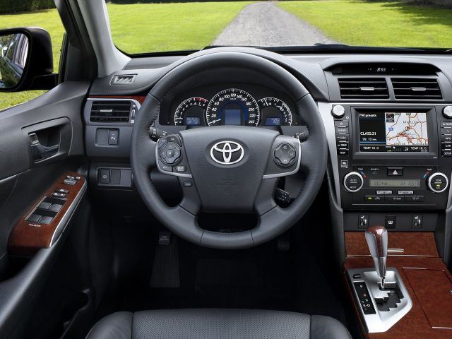 Фото Toyota Camry VII (XV50) #7