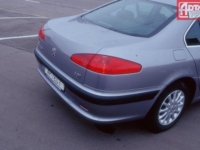 Фото Peugeot 607 I #7