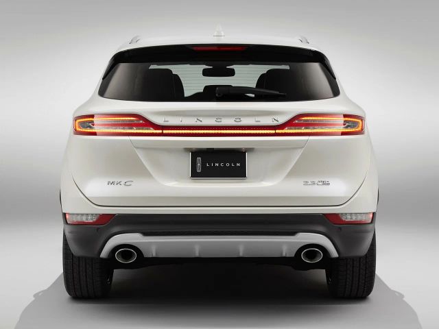 Фото Lincoln MKC I #4