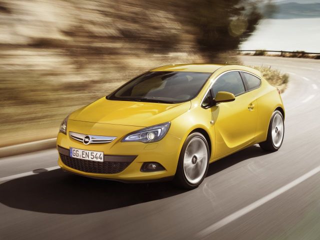 Фото Opel Astra J Рестайлинг #1