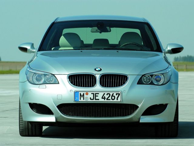 Фото BMW M5 IV (E60/E61) #3