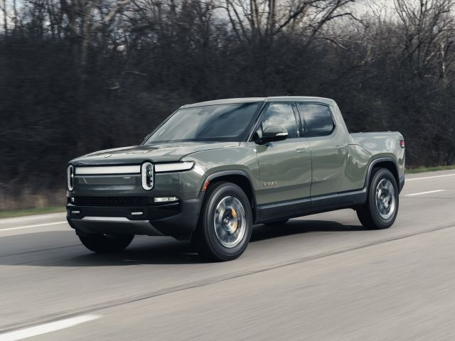 Фото Rivian R1T #1