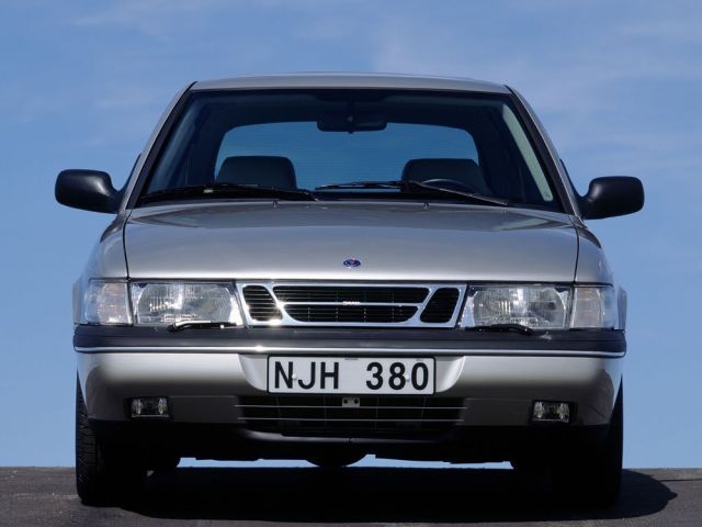 Фото Saab 900 II #3