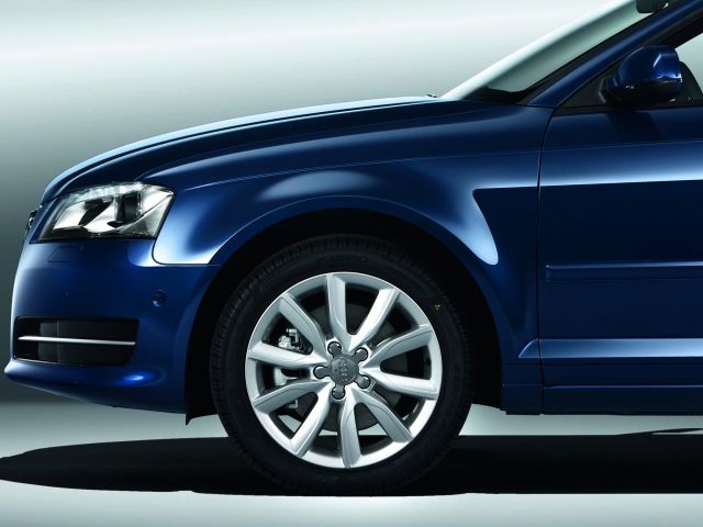 Фото Audi A3 II (8P) Restyling 2 #5