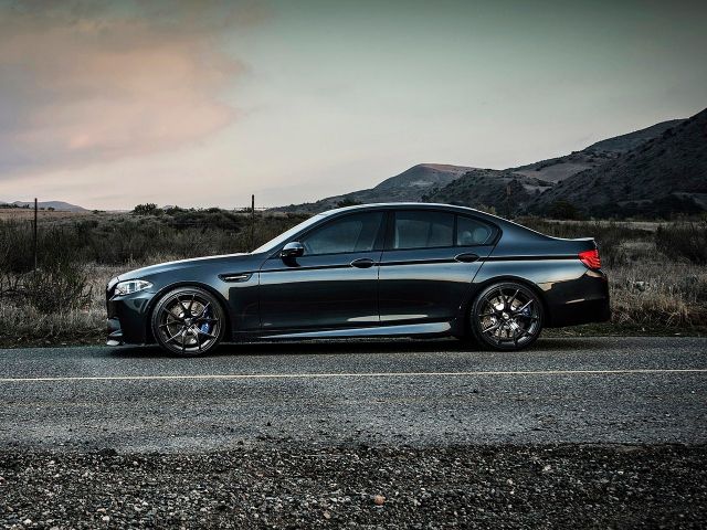 Фото BMW M5 V (F10) #13