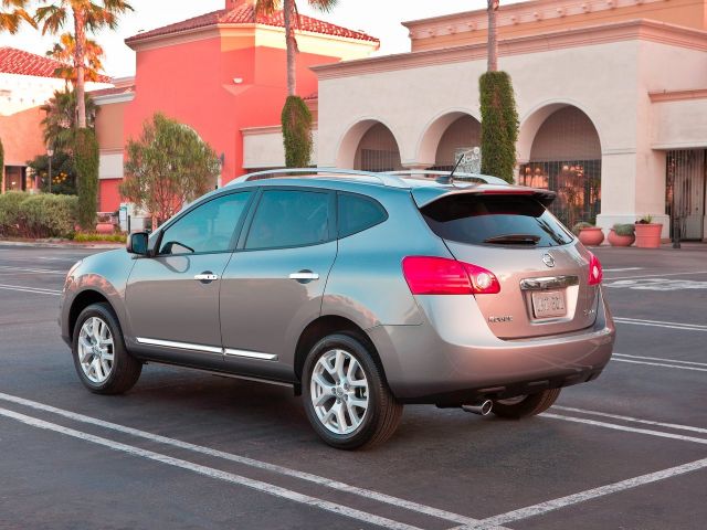 Фото Nissan Rogue I Restyling #2