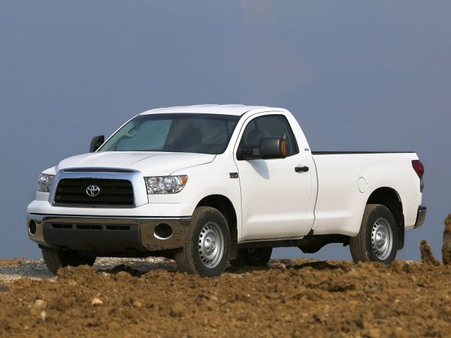 Фото Toyota Tundra II #1