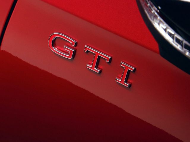 Фото Volkswagen Golf GTI VIII Рестайлинг #9