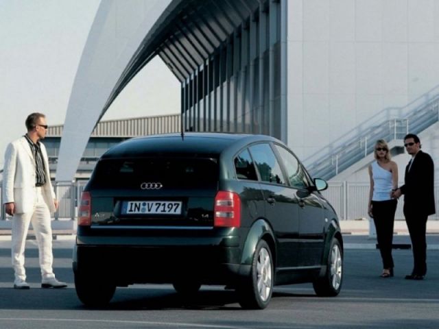 Фото Audi A2 #3