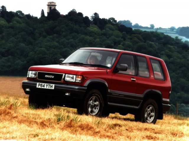 Фото Isuzu Trooper II #1