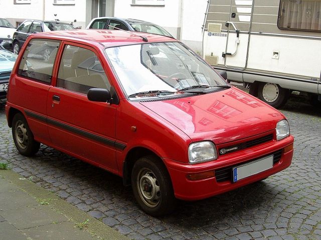 Фото Daihatsu Cuore III (L200) #1