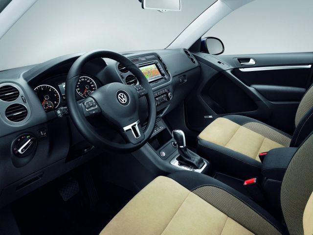 Фото Volkswagen Tiguan I Рестайлинг #5
