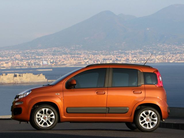 Фото Fiat Panda III #6