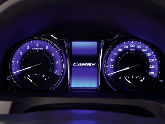 Фото Toyota Camry VII (XV50) Рестайлинг #11