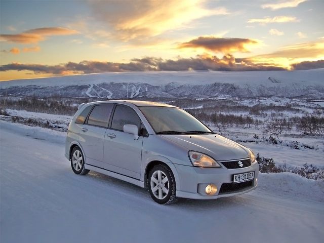 Фото Suzuki Liana I Рестайлинг #1