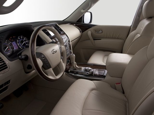 Фото Infiniti QX56 III #10