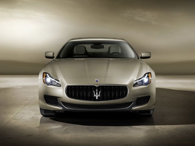 Фото Maserati Quattroporte VI #3