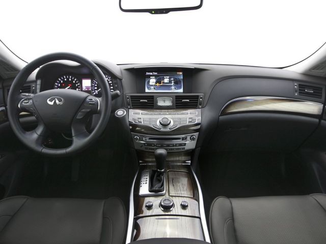 Фото Infiniti M IV #8