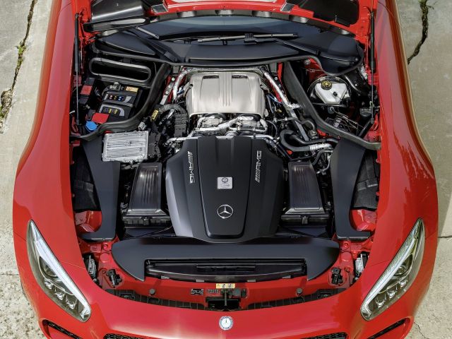 Фото Mercedes-Benz AMG GT I #12