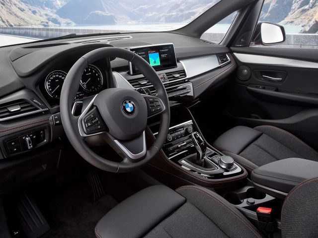 Фото BMW 2 серия Active Tourer F45 Рестайлинг #5