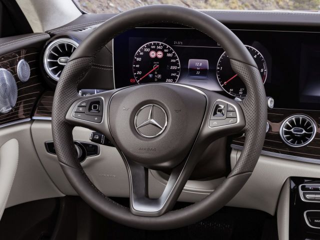 Фото Mercedes-Benz E-Класс V (W213, S213, C238) #8