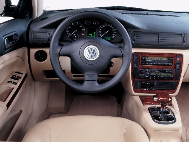 Фото Volkswagen Passat B5 #4