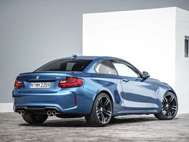 Фото BMW M2 F87 #2