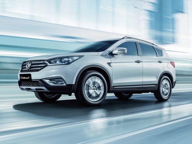 Фото DongFeng AX7 I #1