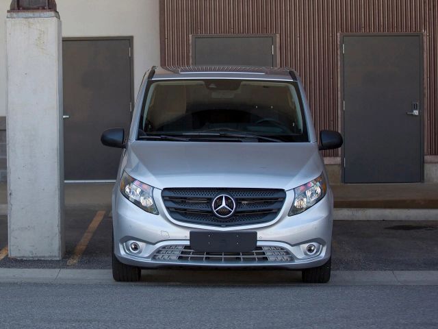 Фото Mercedes-Benz Metris #3