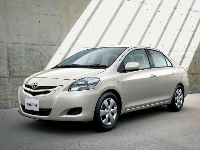 Фото Toyota Belta #1