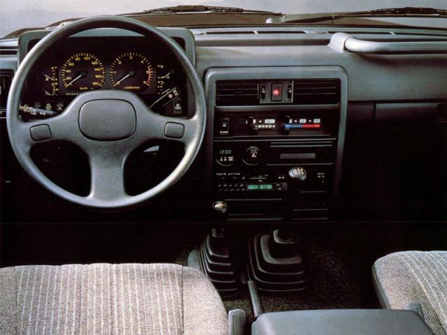 Фото Nissan Patrol IV (Y60) #3