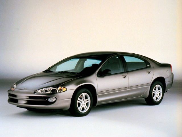 Фото Dodge Intrepid II #1