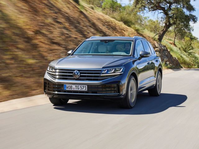 Фото Volkswagen Touareg III Рестайлинг #3