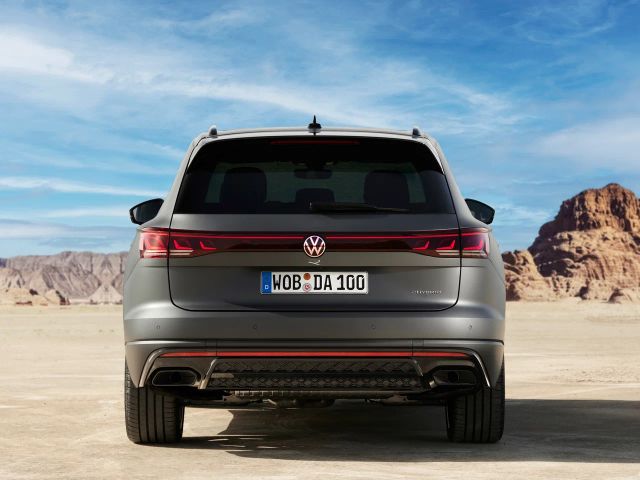 Фото Volkswagen Touareg III Рестайлинг #4