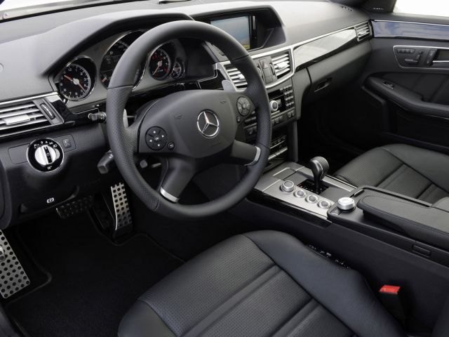 Фото Mercedes-Benz E-Класс IV (W212, S212, C207) #16