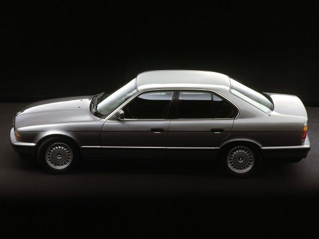 Фото BMW 5 серии III (E34) #2