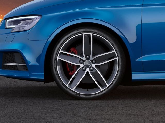 Фото Audi S3 III (8V) Рестайлинг #12