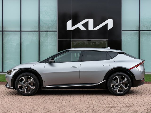 Фото Kia EV6 I #2