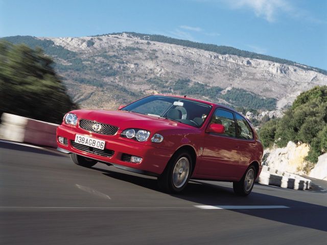 Фото Toyota Corolla VIII (E110) Рестайлинг #1